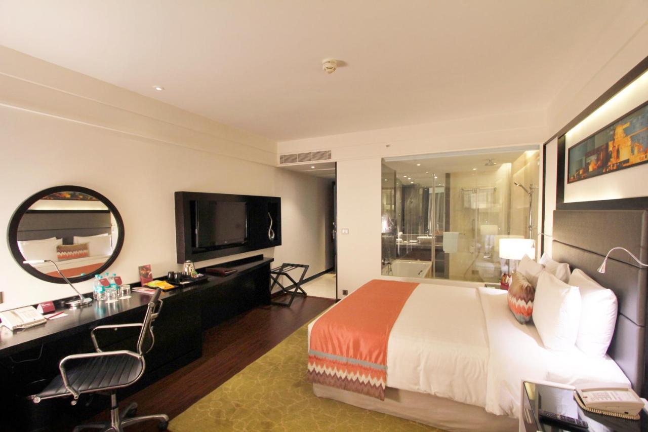 Crowne Plaza Pune City Centre By Ihg Exterior foto