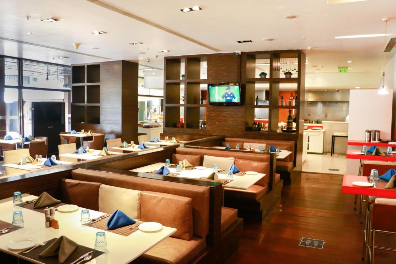 Crowne Plaza Pune City Centre By Ihg Exterior foto