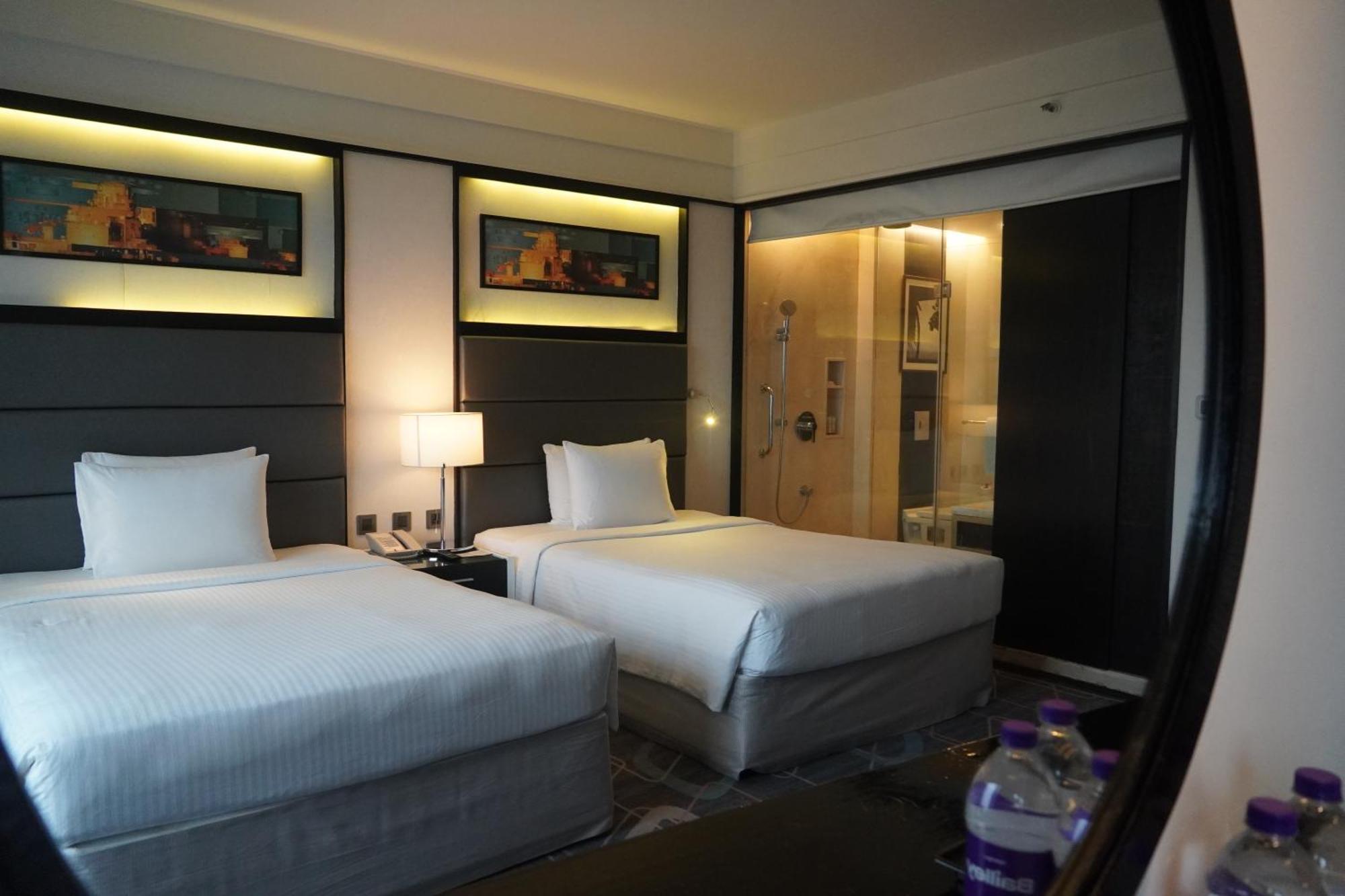 Crowne Plaza Pune City Centre By Ihg Exterior foto