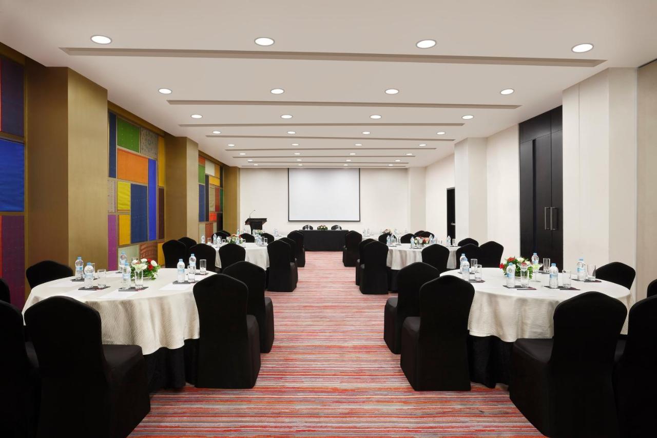 Crowne Plaza Pune City Centre By Ihg Exterior foto